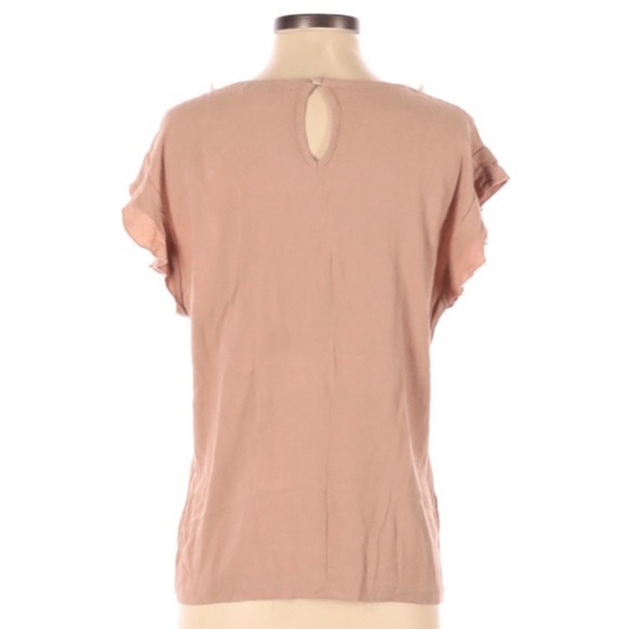 Umgee Tan White Crochet V Neck Flutter Sleeve Too - Picture 2 of 4